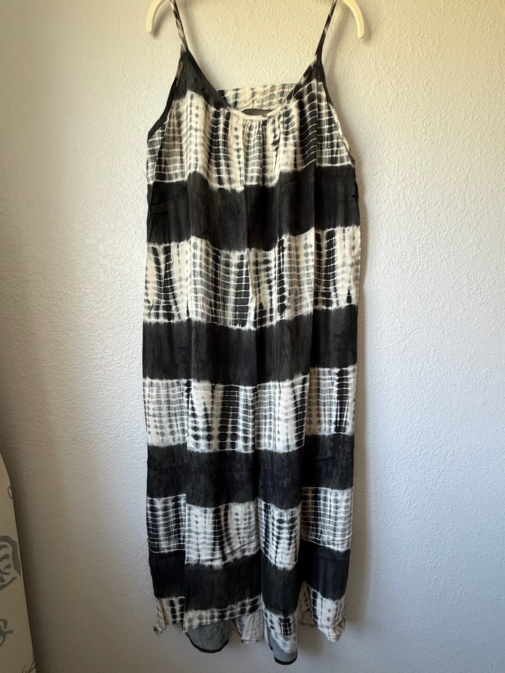Mittoshop Tie-Dye Spaghetti Strap Maxi Dress, Excellent Condition - Picture 9 of 9